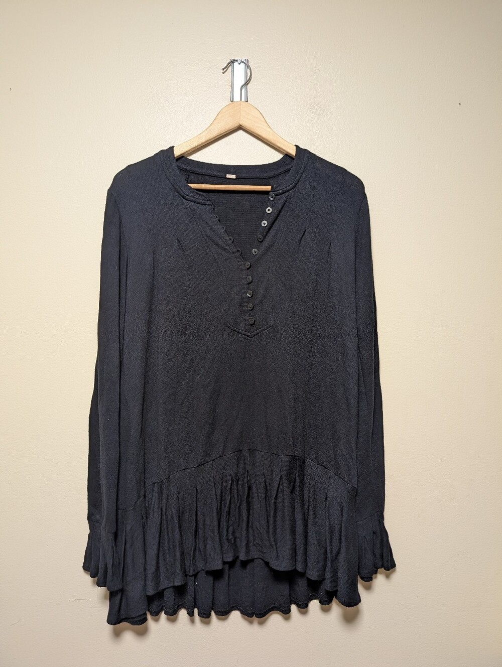 Free People Black Ruffle Hem Henley Tunic Top Medium